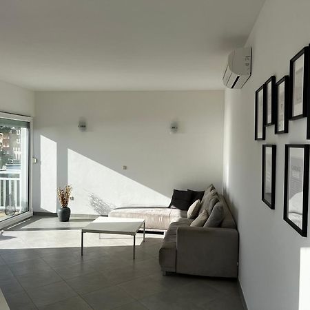 Kavajin Rooms Duce Exterior photo